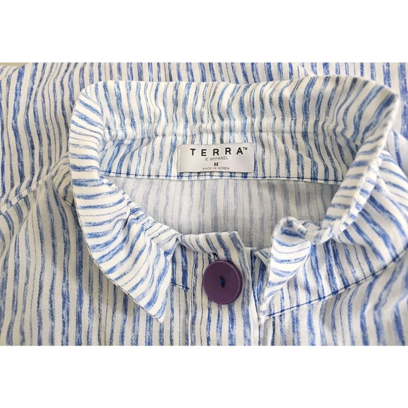 Terra-SJ Apparel~Size M~White/Blue Striped 3/4 Sleeve Lightweight Blouse Button - Picture 7 of 11